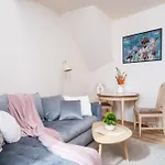 Apartamento - 2 Story Loft - Next To Old Town *