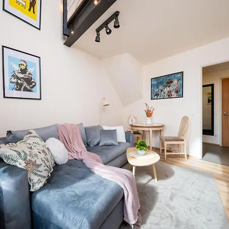 - 2 Story Loft - Next To Old Town Apartamento Talin