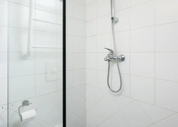 - 2 Story Loft - Next To Old Town *